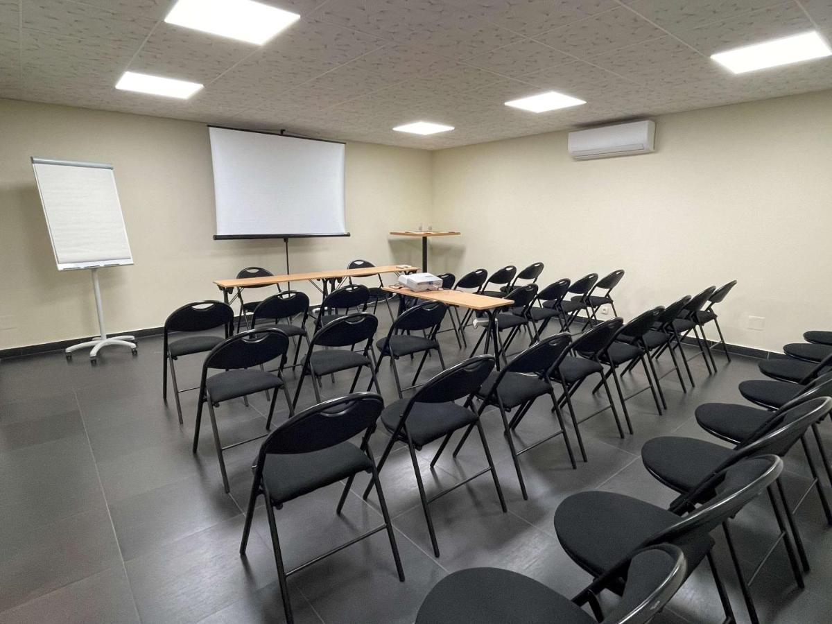 Best Western Plus Hotel Canet-Plage Buitenkant foto